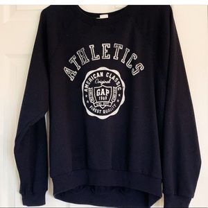 GAP sweatshirt